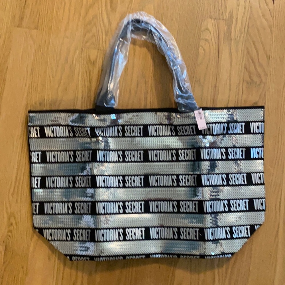 Victoria’s Secret tote bag